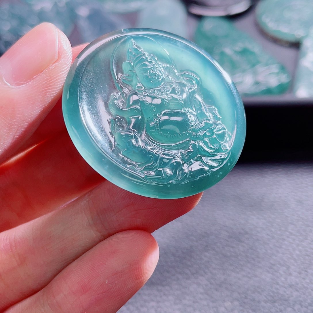 翡翠颈饰未镶嵌808088888