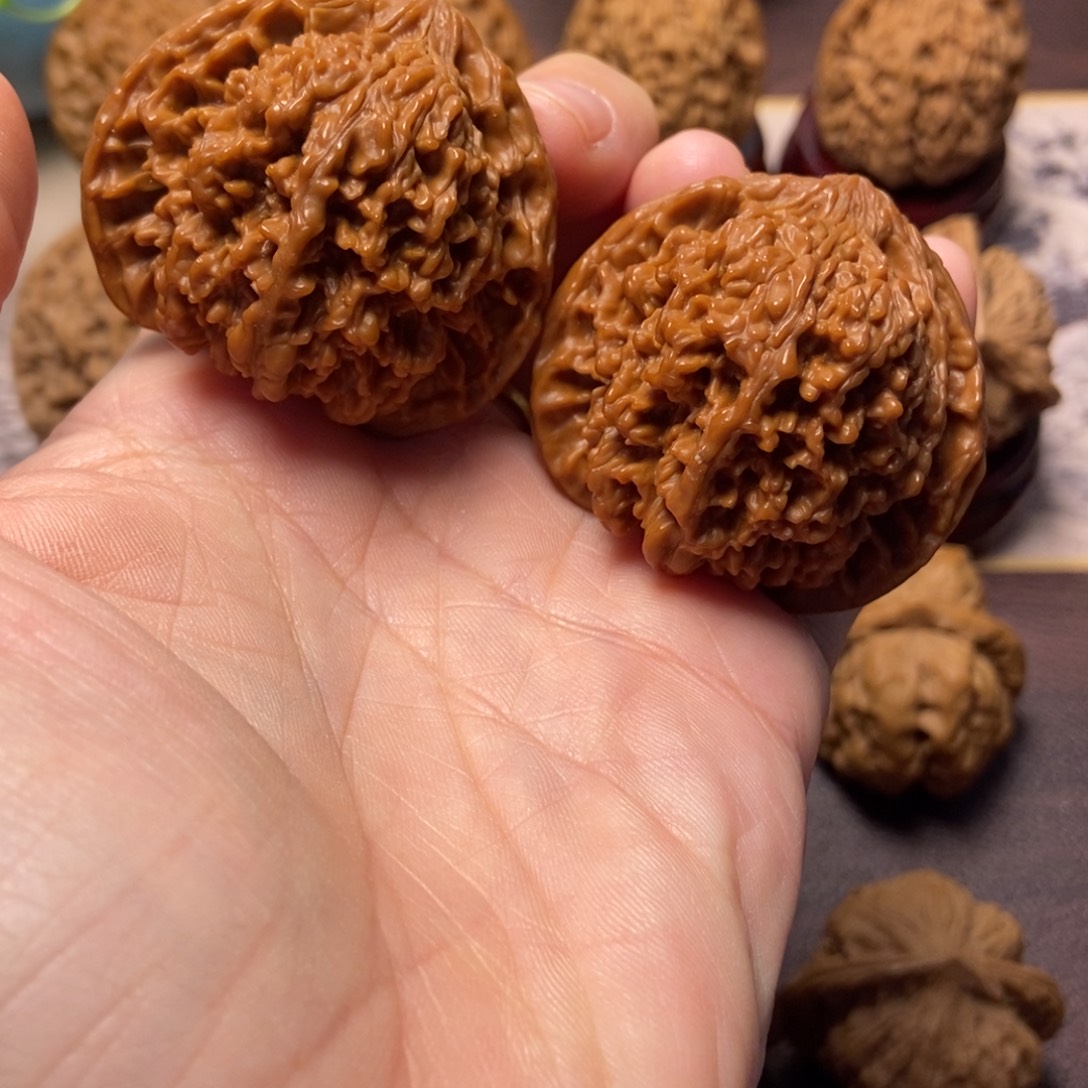 文玩核桃把件全品满天星44