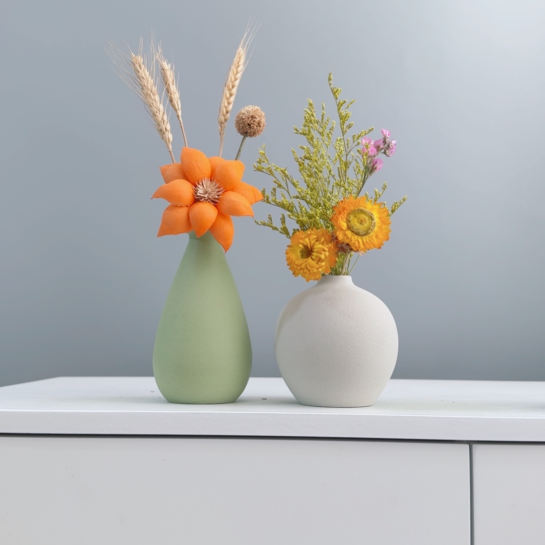 摆件陶瓷小花瓶含花总高约20-30cm