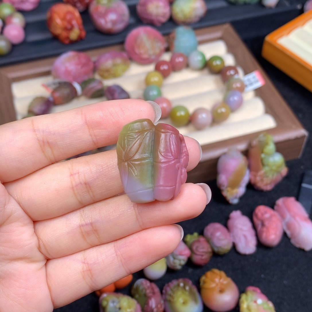 玛瑙/玉髓颈饰未镶嵌补差价