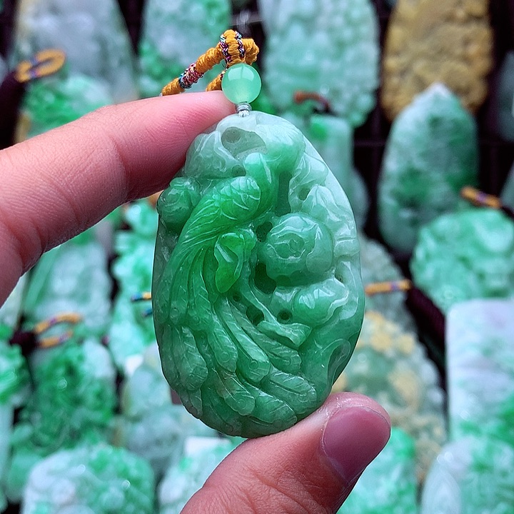 翡翠吊坠(不含链)未镶嵌