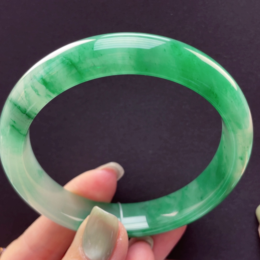 石英质玉手镯未镶嵌59-69