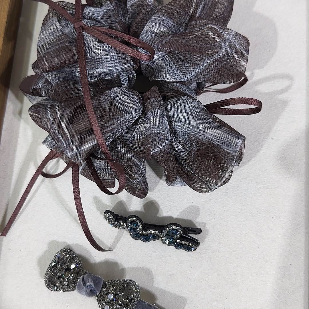 皮质铁合金夹子77