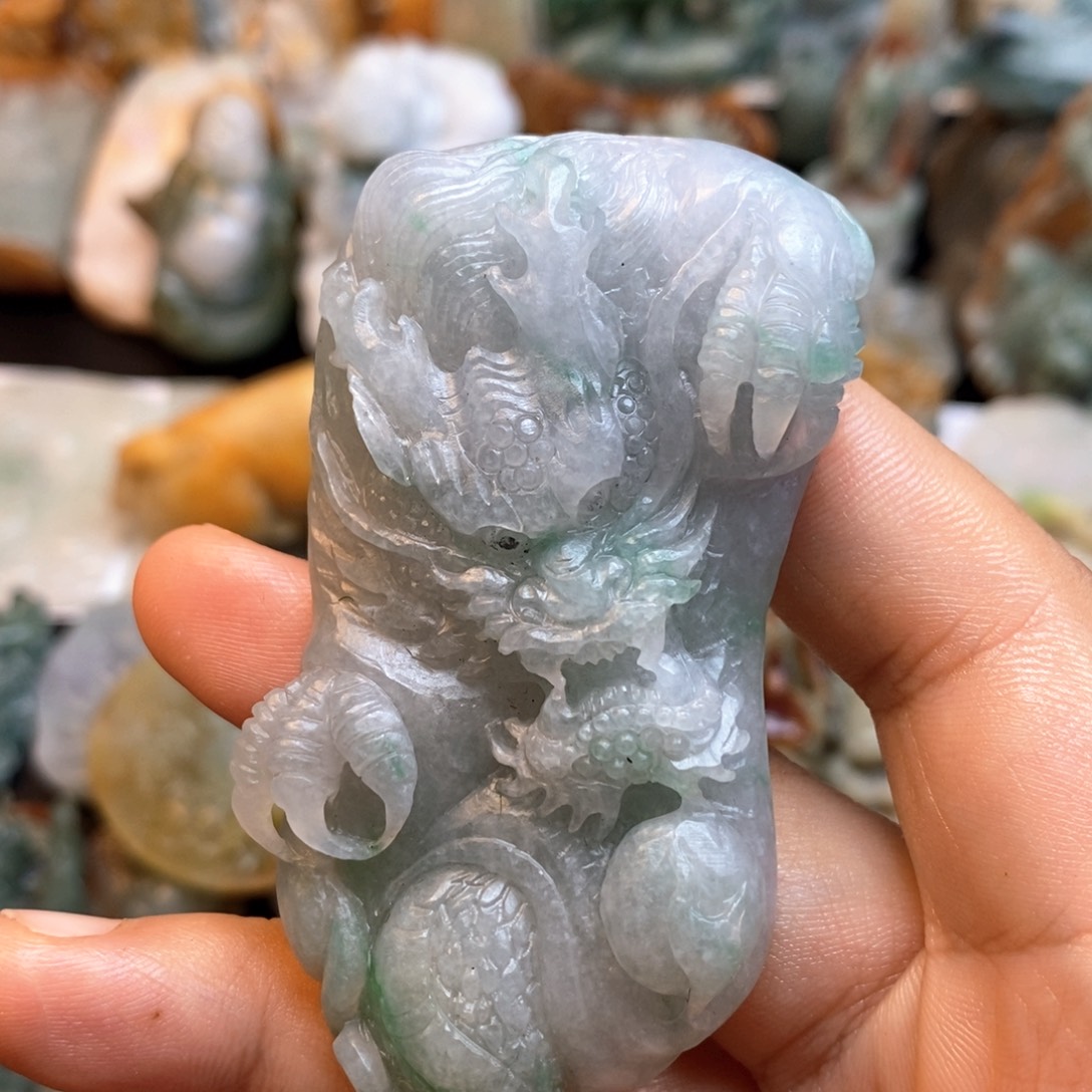 定制翡翠未镶嵌特色16