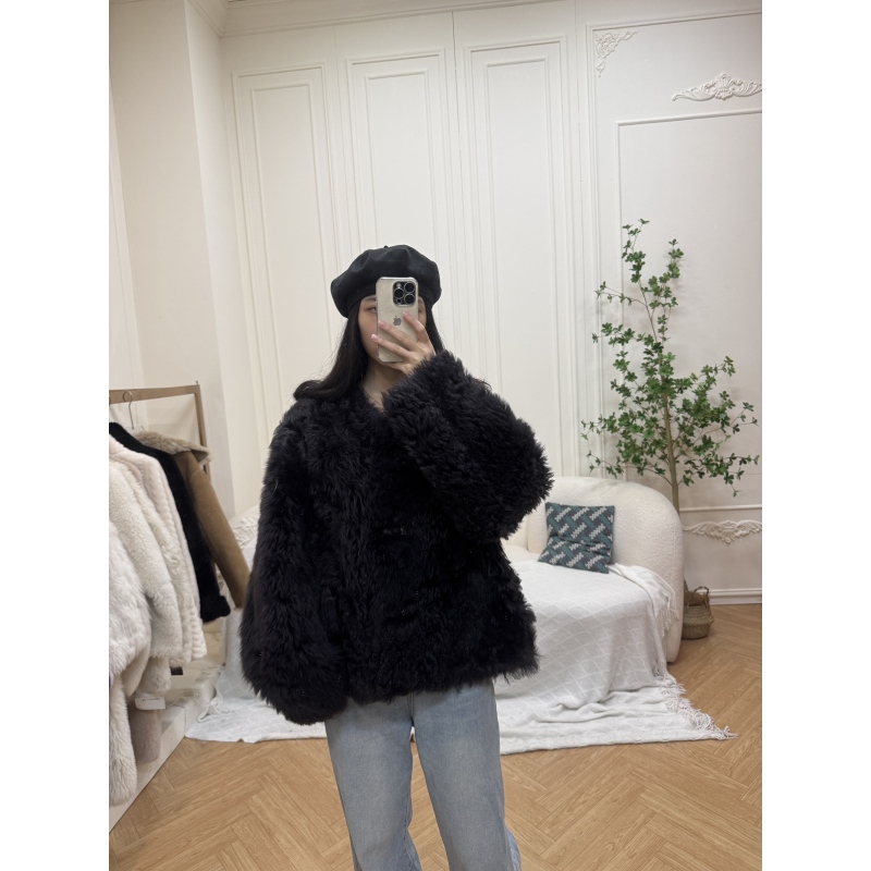 凯姨【朱古力】百搭显瘦高品质托斯卡纳皮毛一体