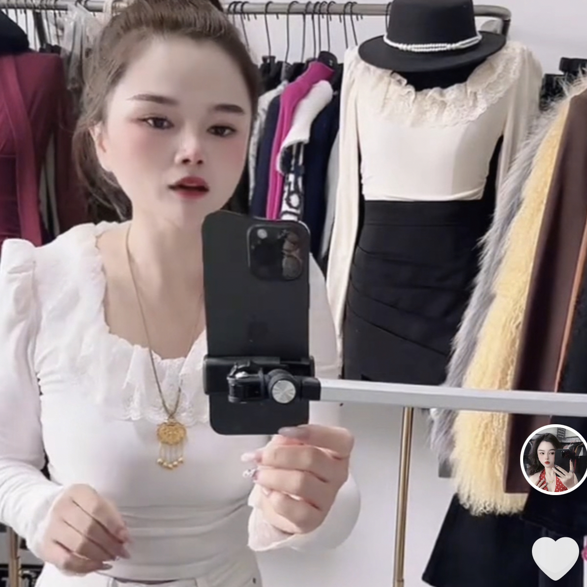 给号拍褶皱常规一字领T恤秋冬显瘦网红女士