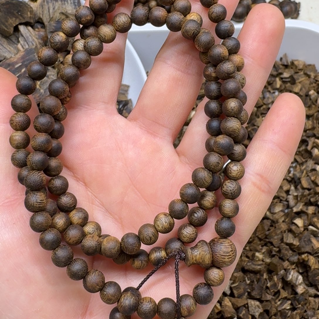 沉香沉香碎屑奇楠沉香蓝宝石0.6珠15克+