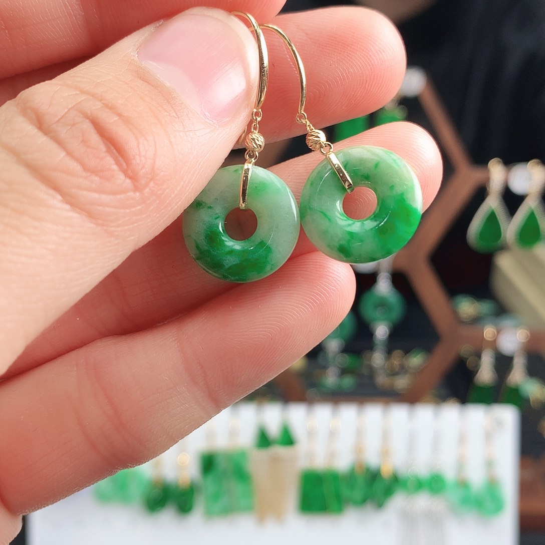 翡翠耳饰18K金镶嵌耳饰