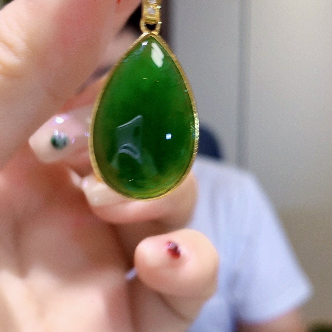 和田玉（碧玉）银S925镀金镶嵌颈饰