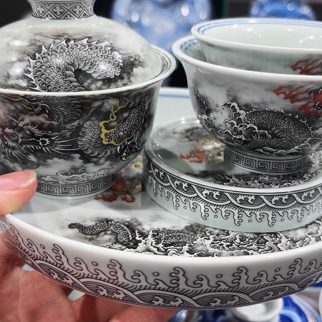 瓷片景德镇美术出版社