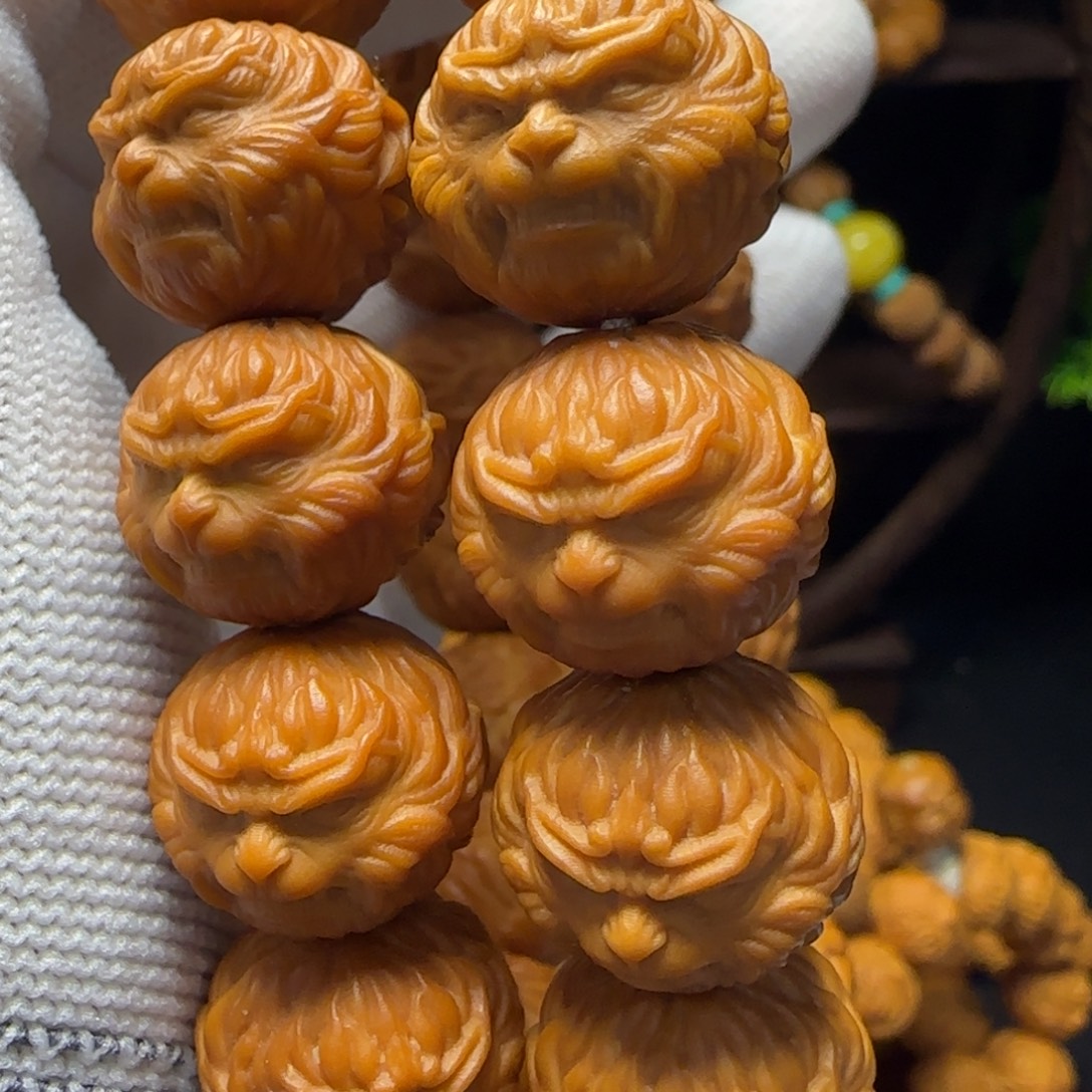 孤***落吊坠猴头核桃猴头