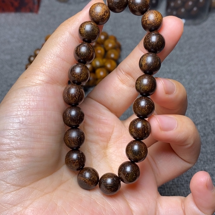 贡木手串印贡1.0圆珠黑火焰