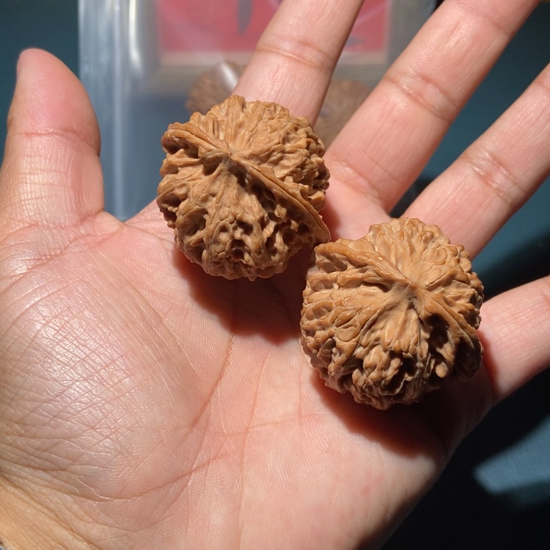 文玩核桃吊坠苹果4