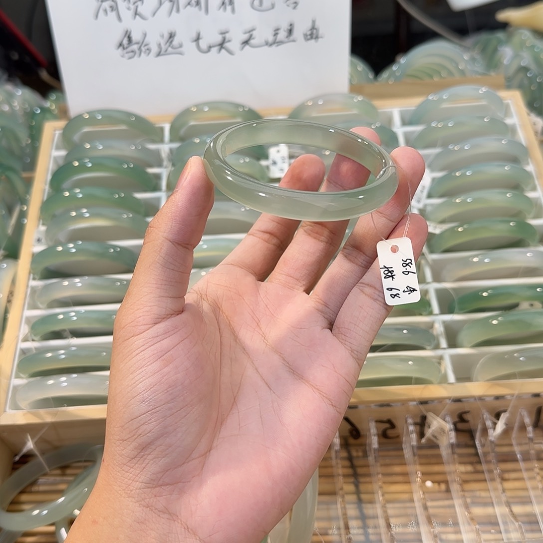 手镯玛瑙/玉髓未镶嵌圈口58.6