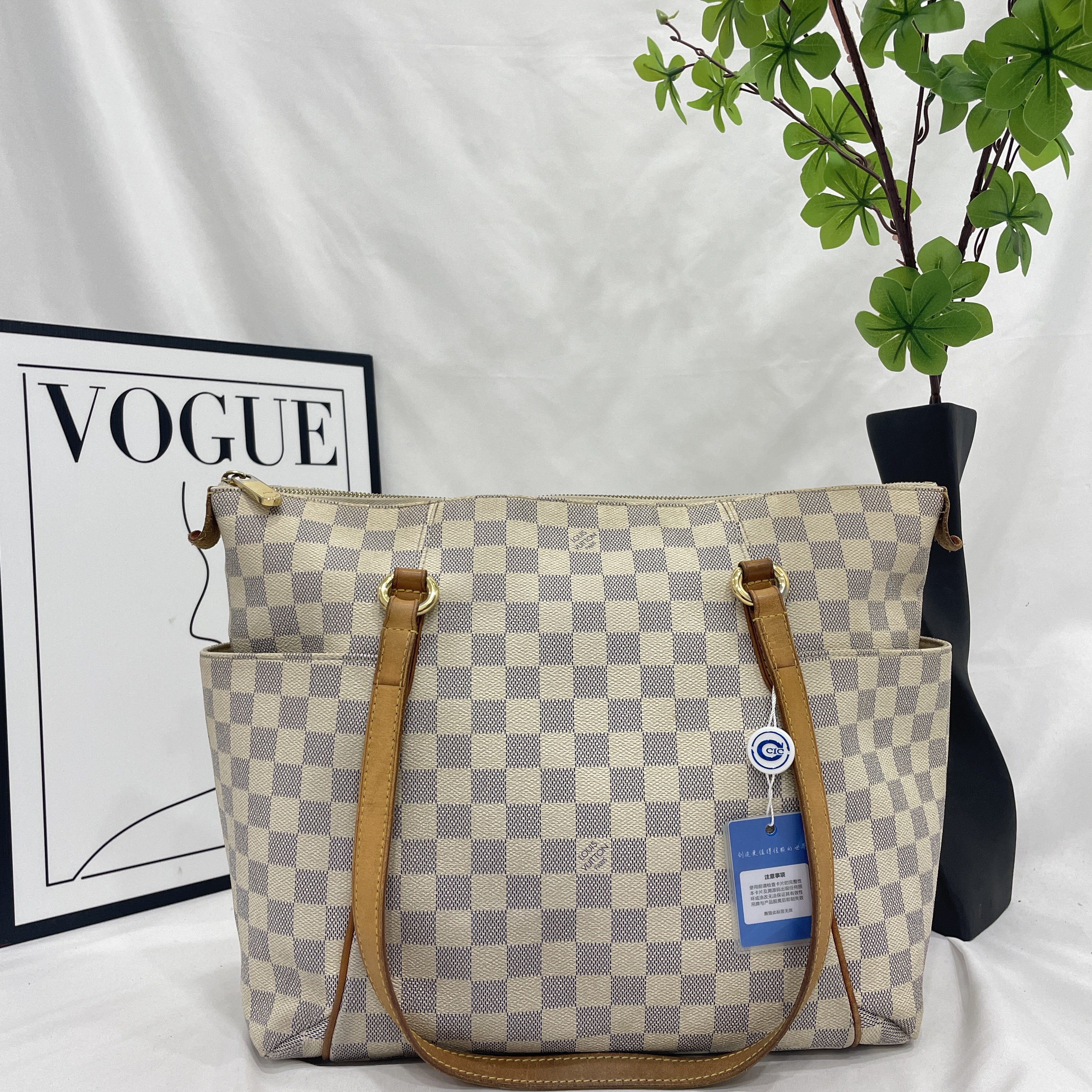 95新 LouisVuitton/路易威登 白棋盘奶瓶单肩包/15253