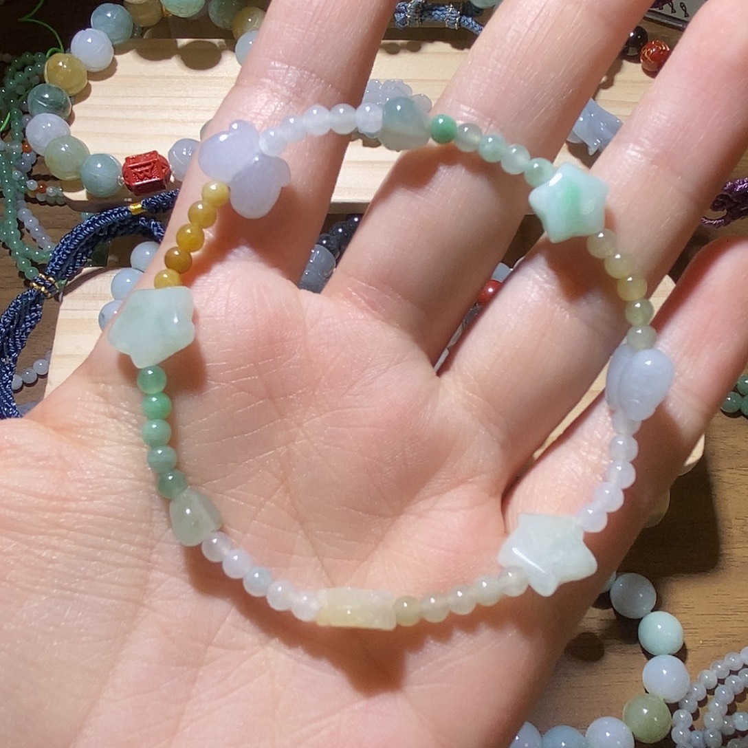 靳***意翡翠散珠未镶嵌翡翠