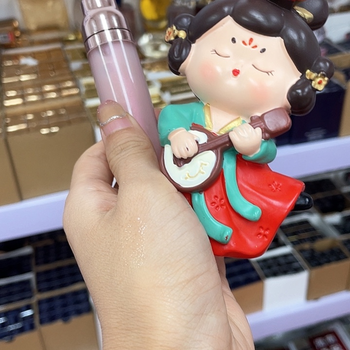 瓷片辣妹唇秘陶瓷娃娃