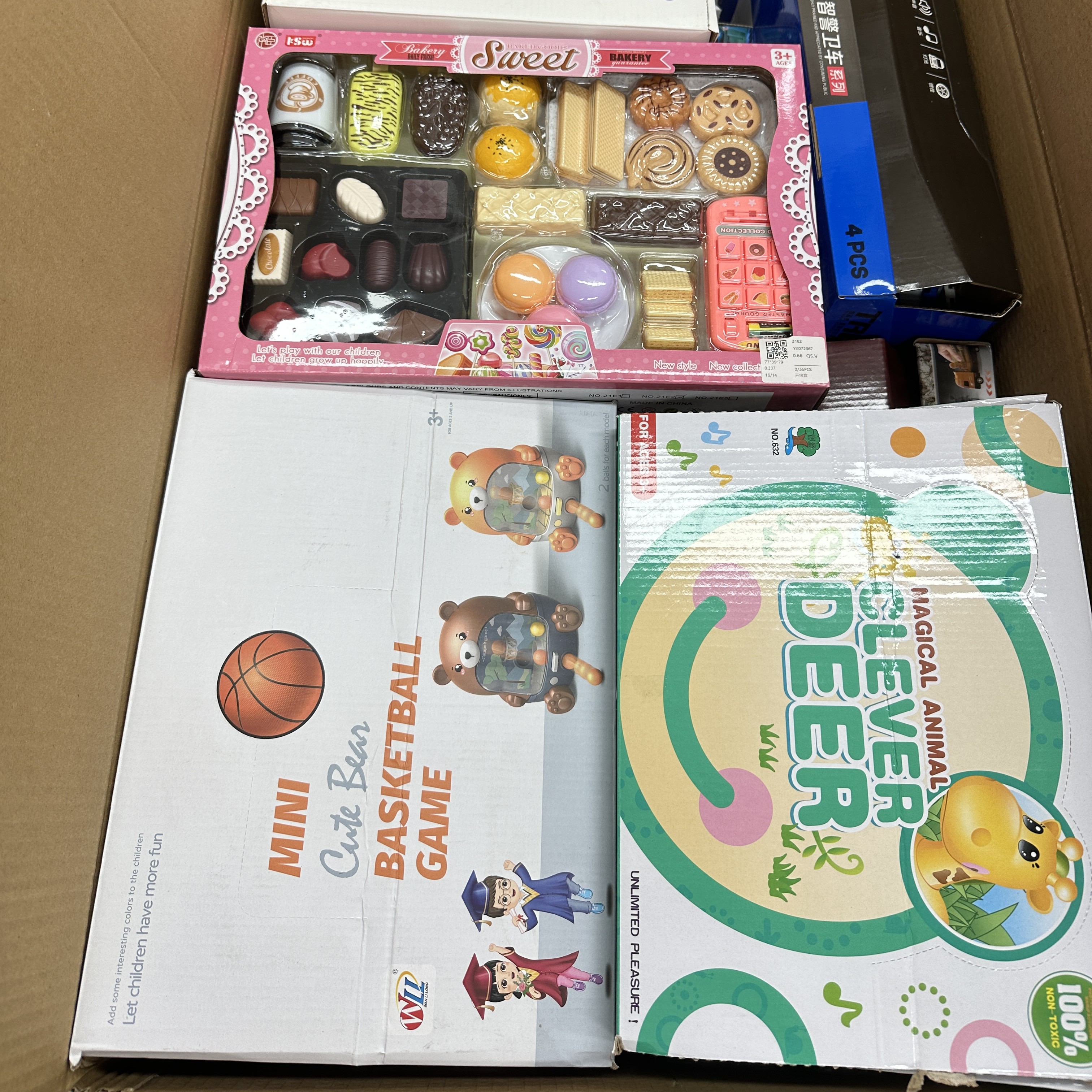 样品下架所有玩具一口价