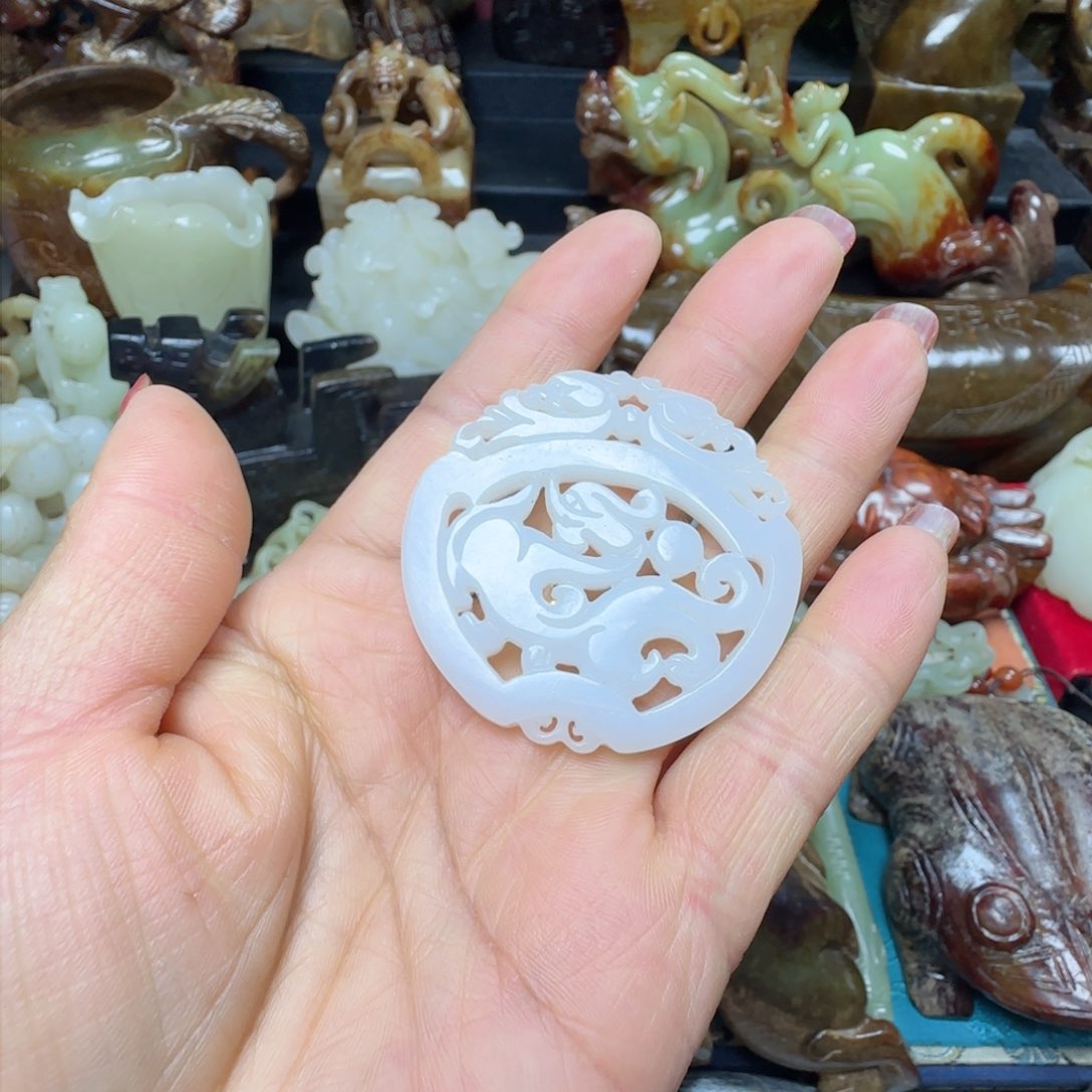 和田玉挂件未镶嵌