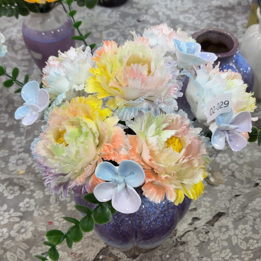 229 陶瓷花拍满20元发货，退款拉黑