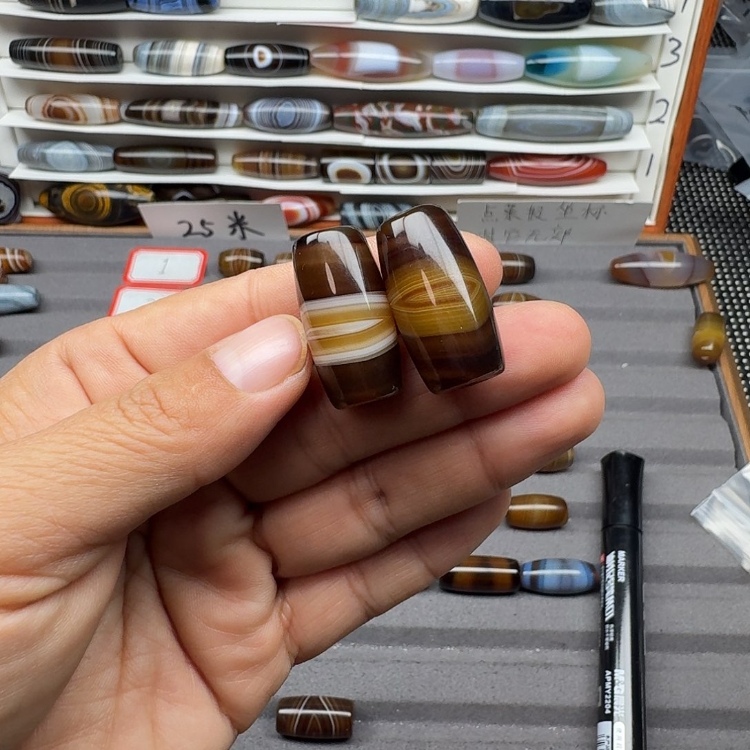 青***哥玛瑙/玉髓合金珠宝半成品