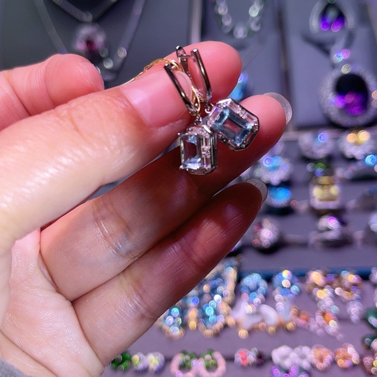 【闪购商品】托帕石吊坠(赠链)银S925镶嵌