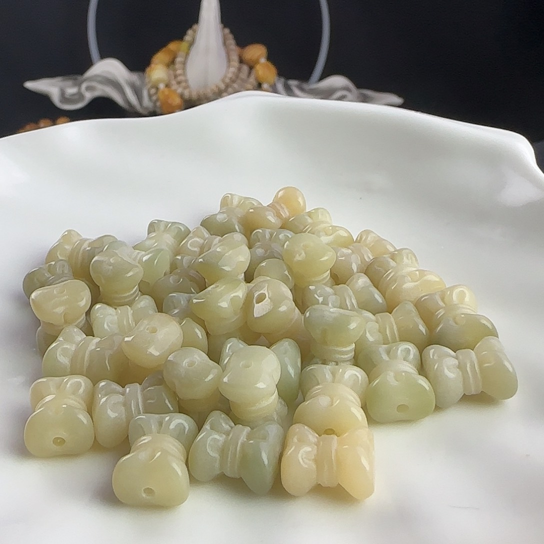 菩提根/象牙果手串卡12奶绿蝴蝶结100颗（批发福利）