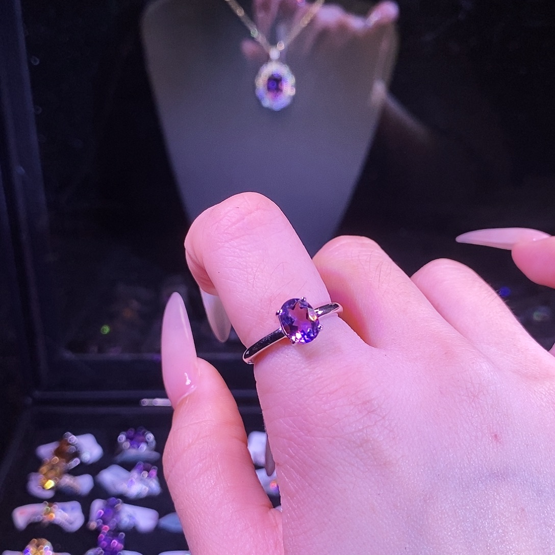 银S925镶嵌水晶戒指