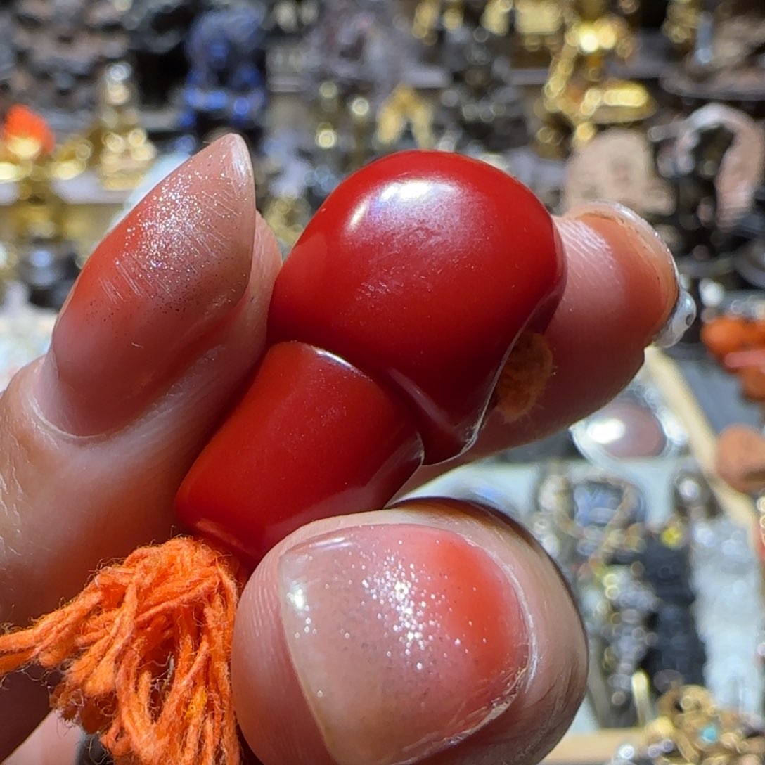 维吊坠…………………………