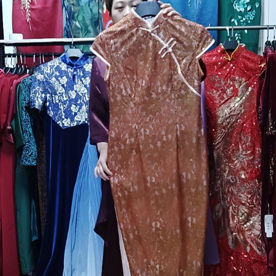 橘色蕾丝蕾丝亮片长款旗袍2xl120斤左右