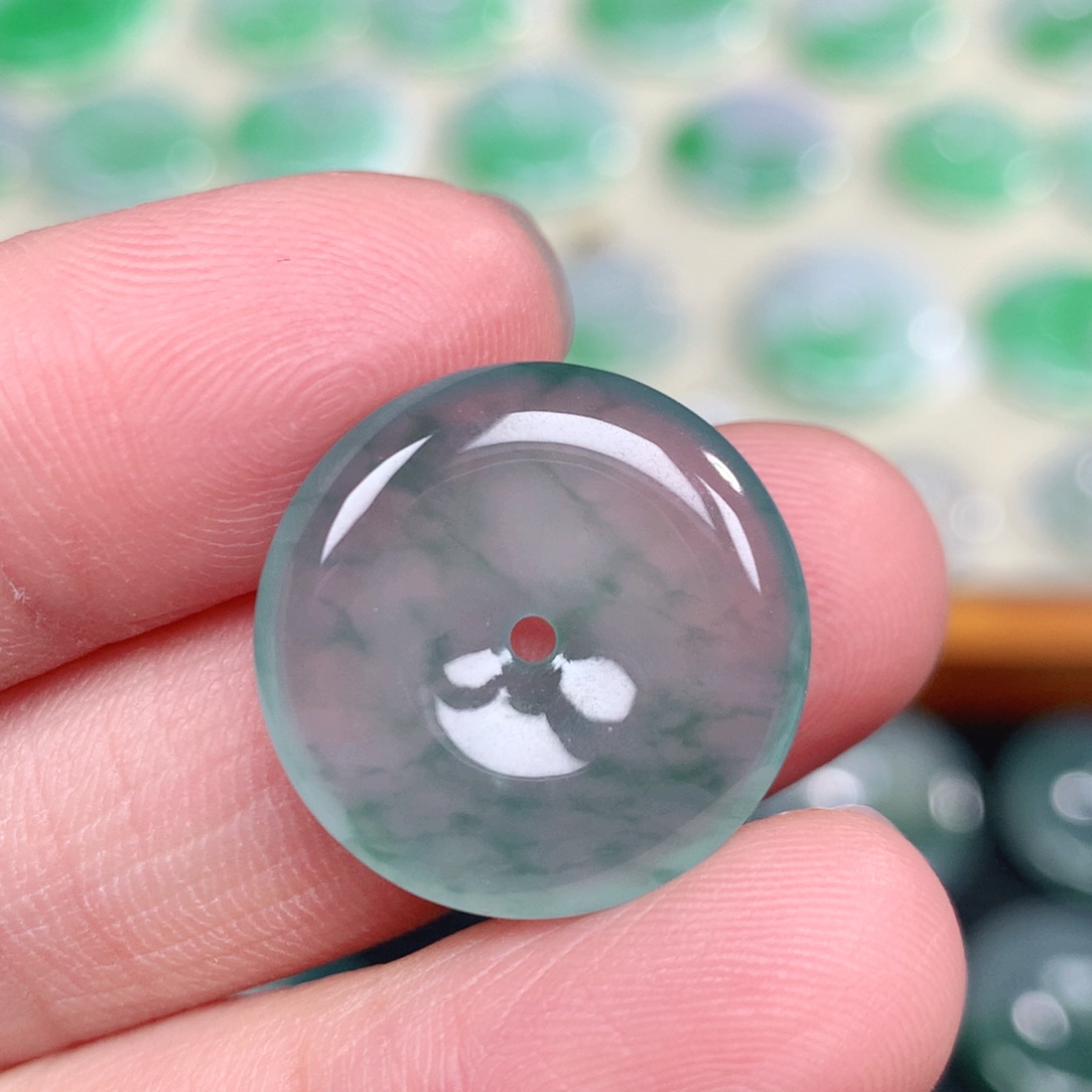 翡翠未镶嵌颈饰19.7-4.1