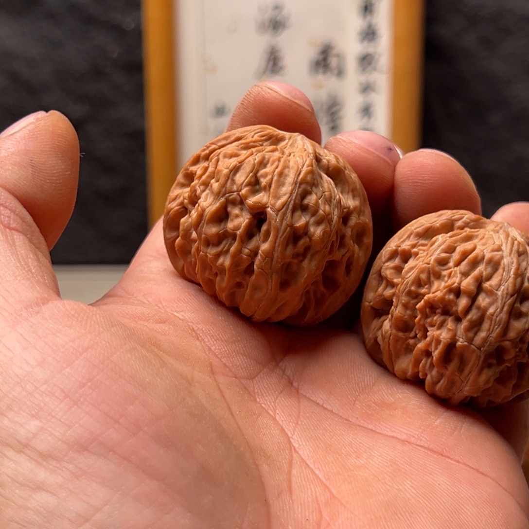 痞***代文玩核桃把件磨盘