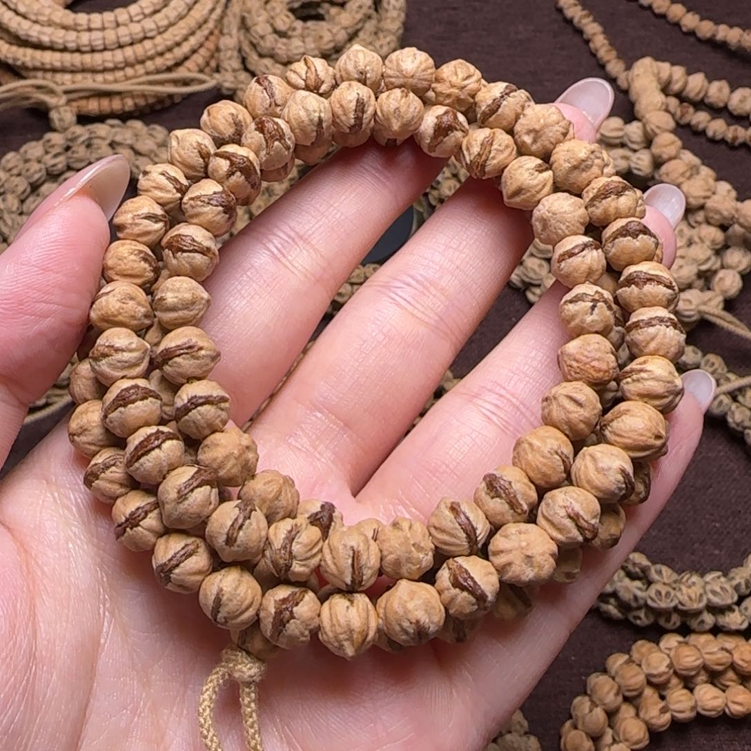 柏香籽/百香籽吊坠皮****丘