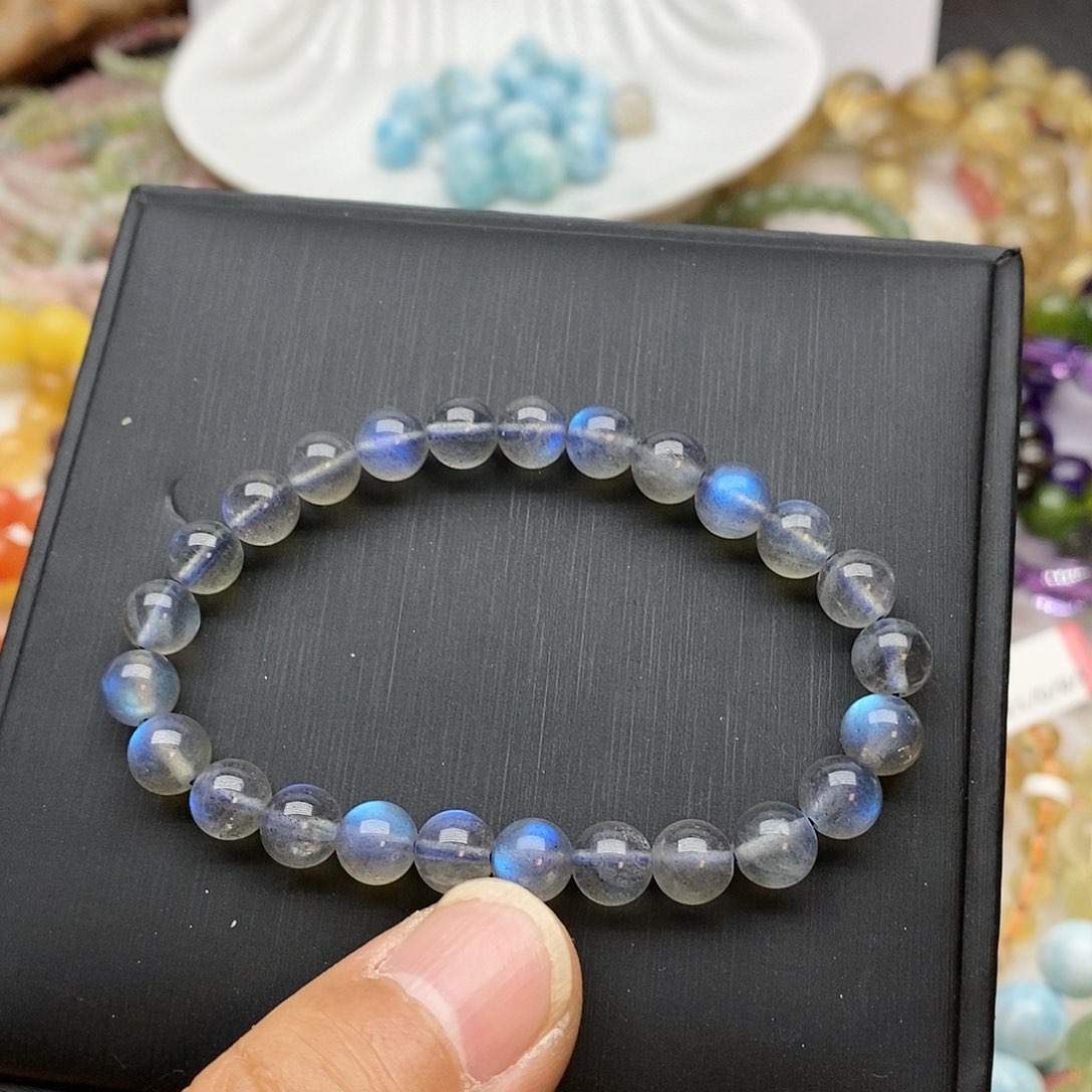 水晶手串未镶嵌……