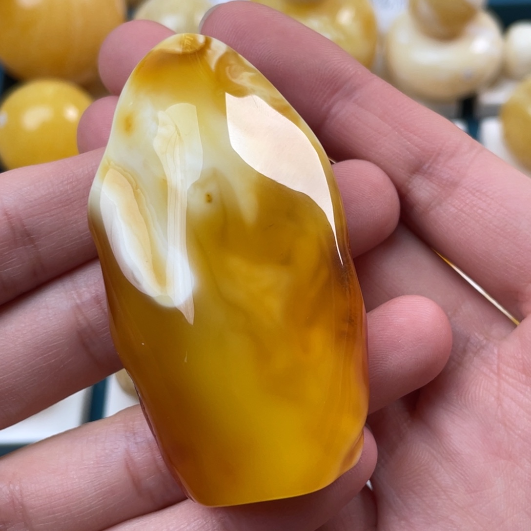 蜜蜡未镶嵌珠宝奇石微瑕