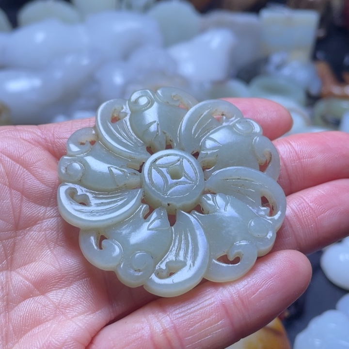 和田玉挂件未镶嵌