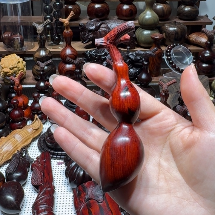 余***李木印度小叶紫檀檀香紫檀葫芦