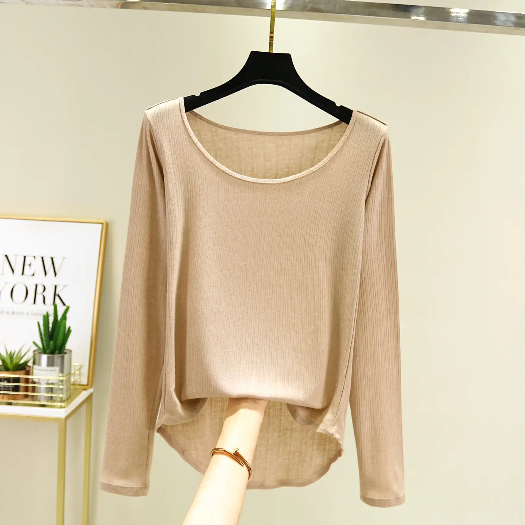 女装（直播间扣号下单，微脏微瑕，介意勿拍））