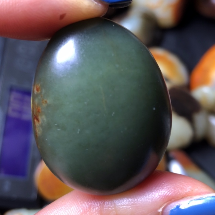 和田玉未镶嵌珠宝奇石