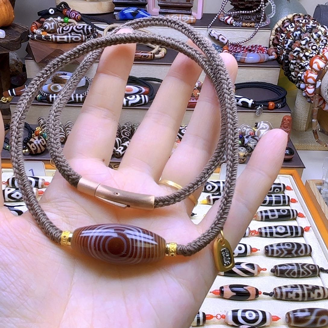 玛瑙/玉髓合金颈饰