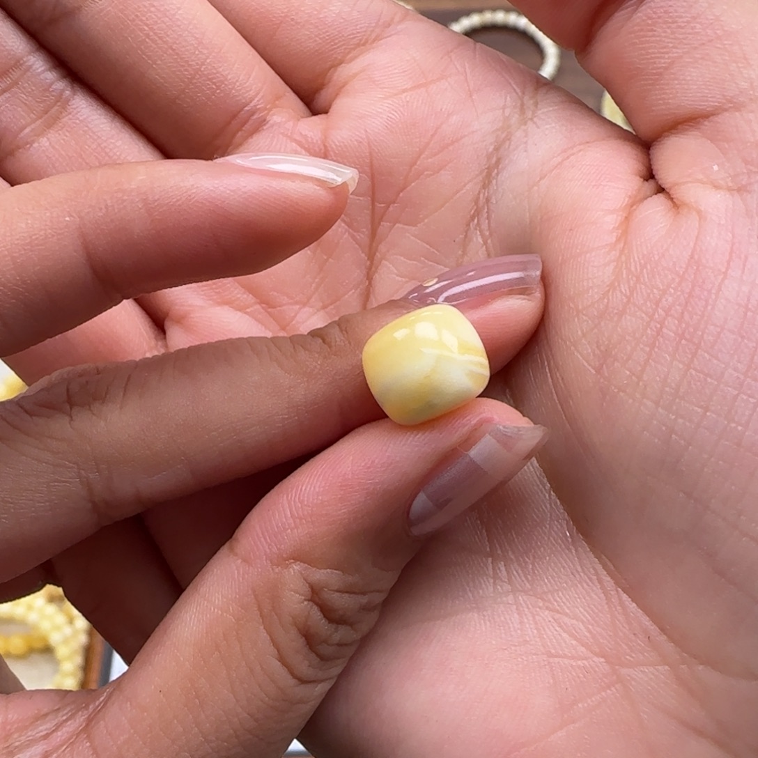 琥珀未镶嵌珠宝奇石10.6