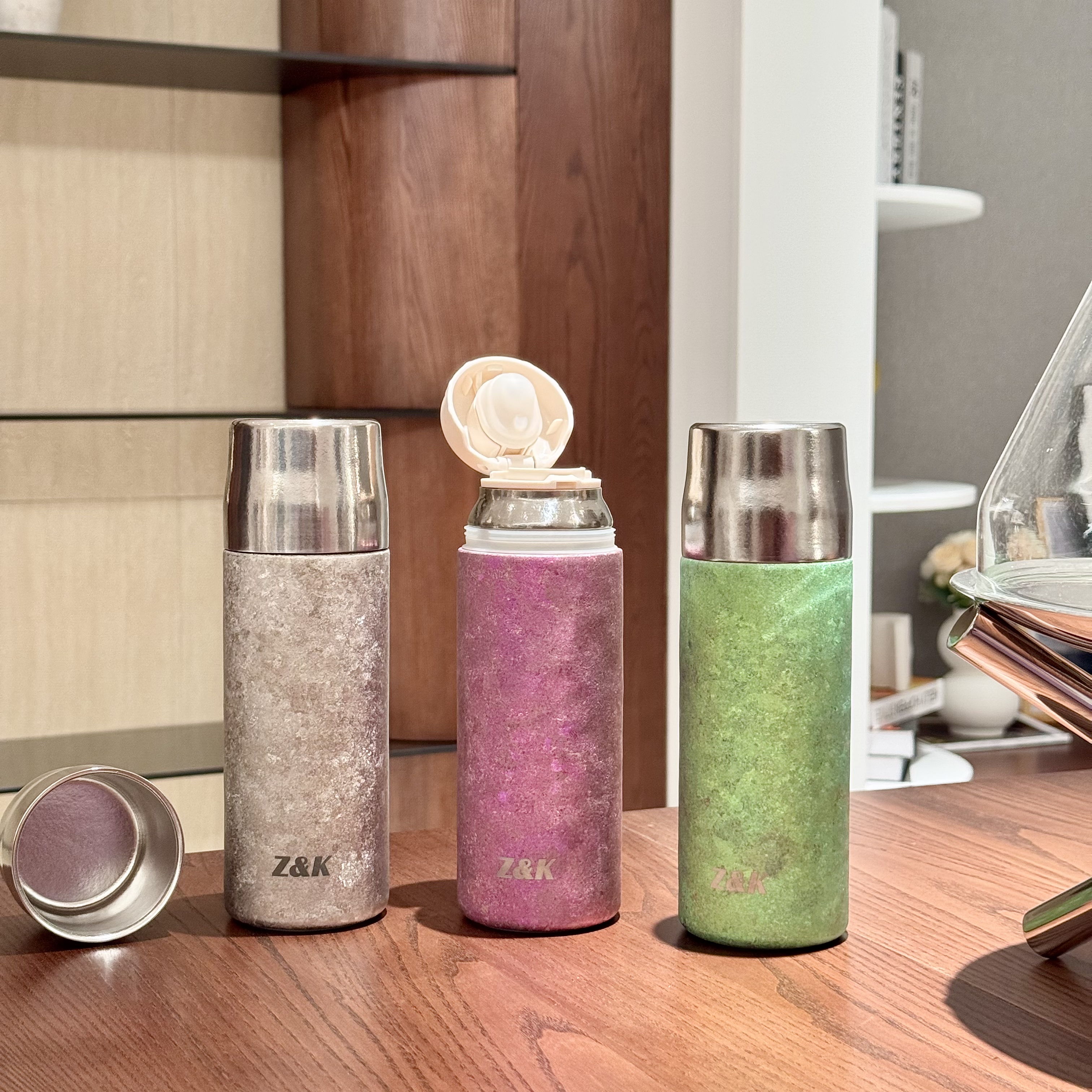 【贤惠乱炸】香港Z&K品牌纯钛焖茶杯保温抑菌保鲜过滤420ML礼盒T001