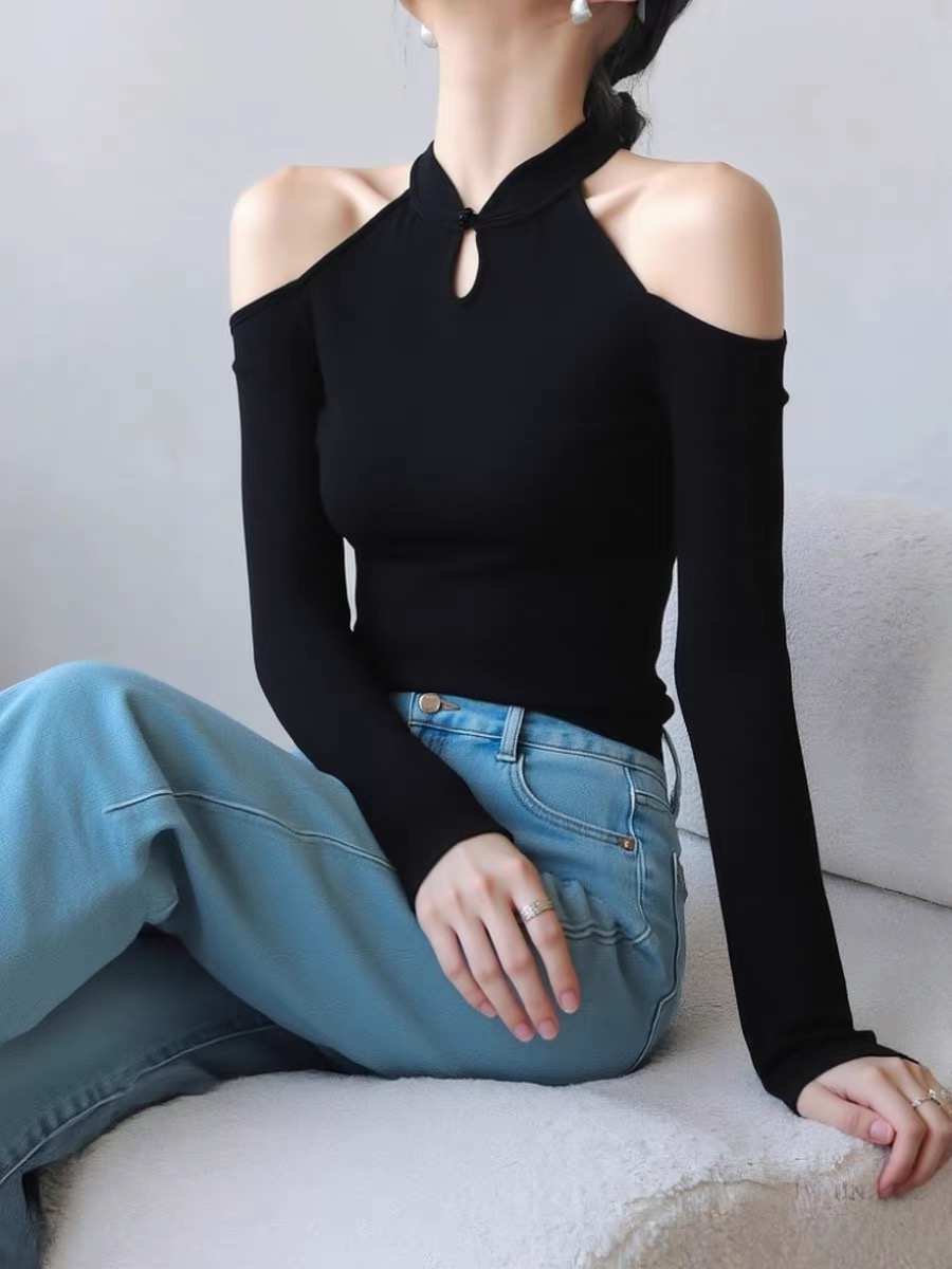 新中式盘扣黑色针织衫女秋冬新款显瘦复古内搭小众别致打底衫上衣