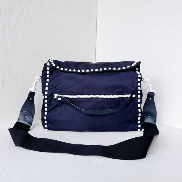 95新/华伦天奴/市场价25000/包包/250214RN0030