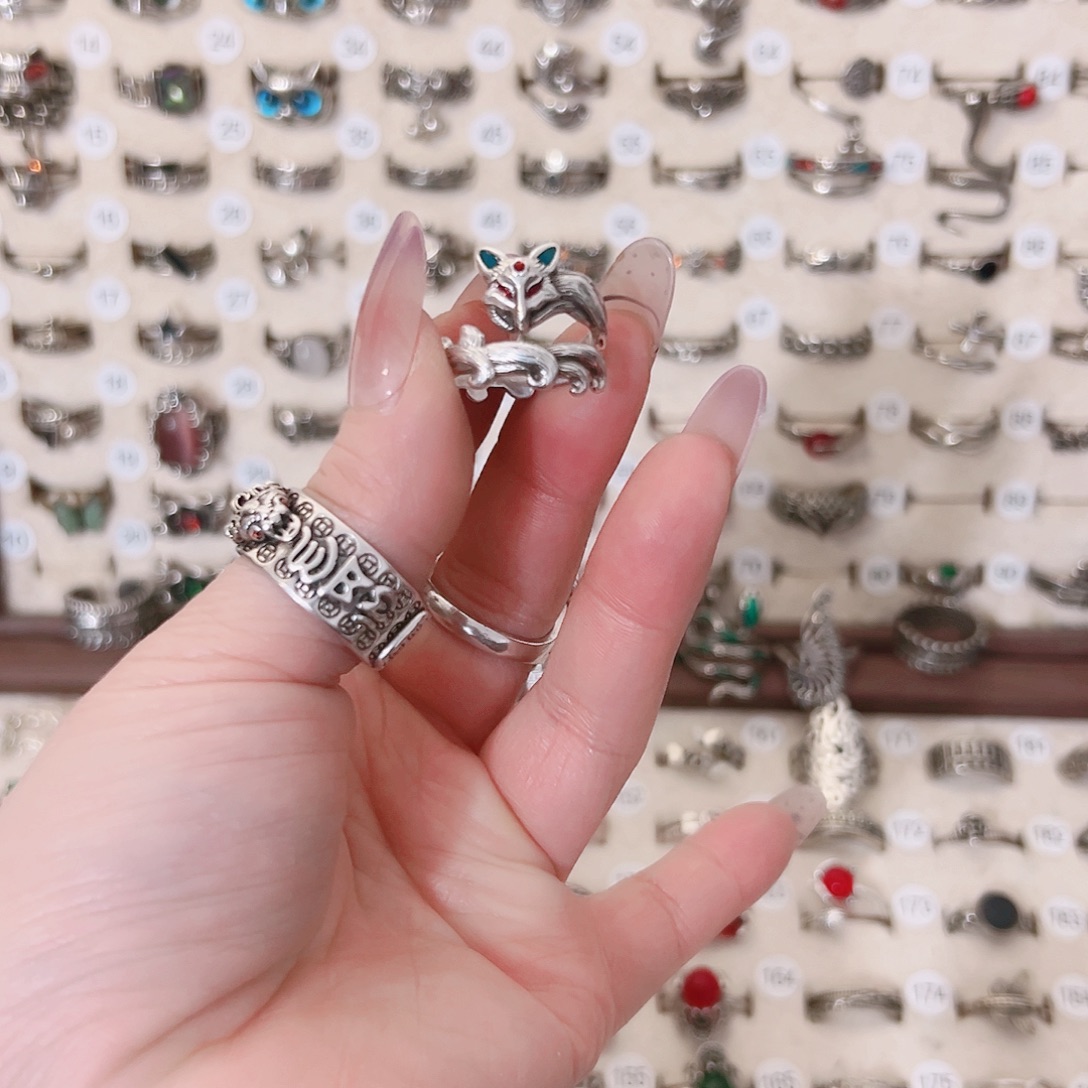 铜合金上开口九尾狐