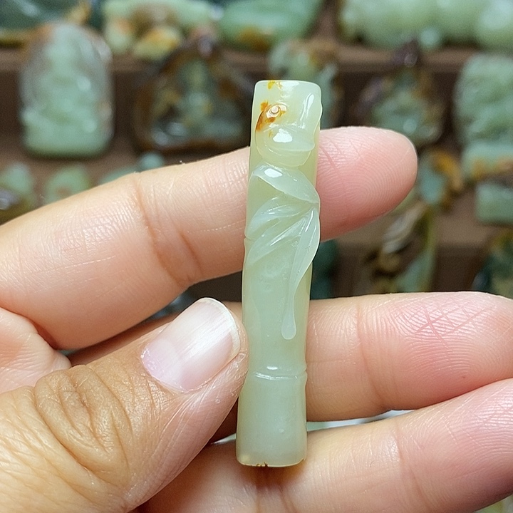 岫岩河磨玉（透闪石质玉）未镶嵌颈饰