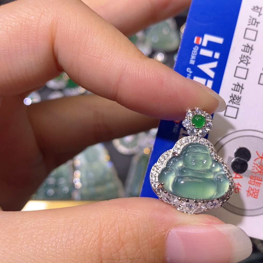 翡翠未镶嵌颈饰天然