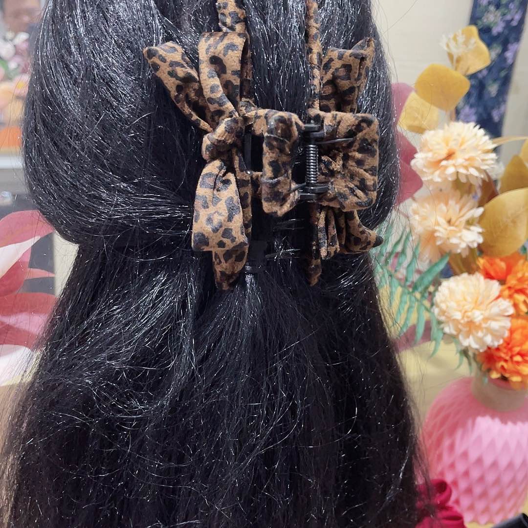 皮质铁合金蝴蝶结发夹