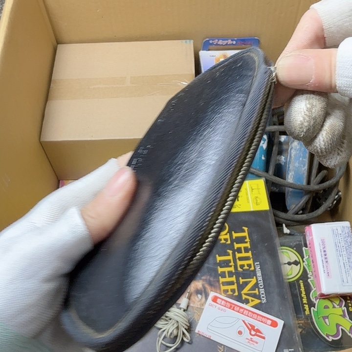 劲***飞中古商品，瑕疵品，不保好坏。637