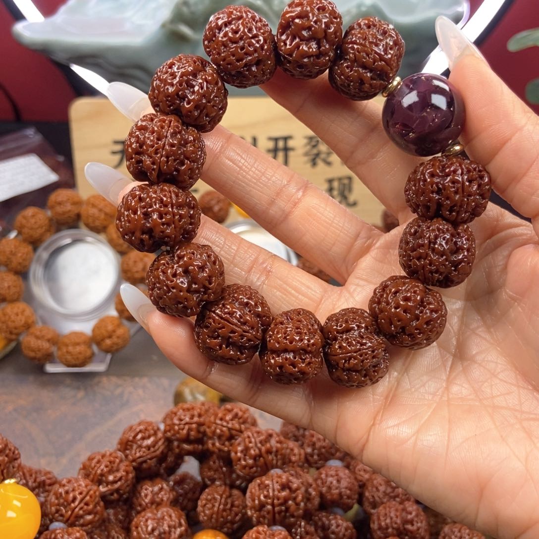 金刚菩提吊坠520紫。